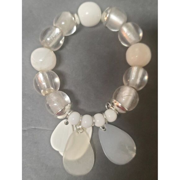 CHICOS Necklace & Bracelet Set Resin White Seaglass Drops w/ Cording White Beads - Picture 4 of 10